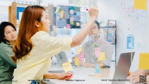 Phòng Marketing thuê ngoài là hình thức doanh nghiệp hợp tác với một đơn vị chuyên nghiệp để thực hiện toàn bộ hoặc một phần hoạt động Marketing