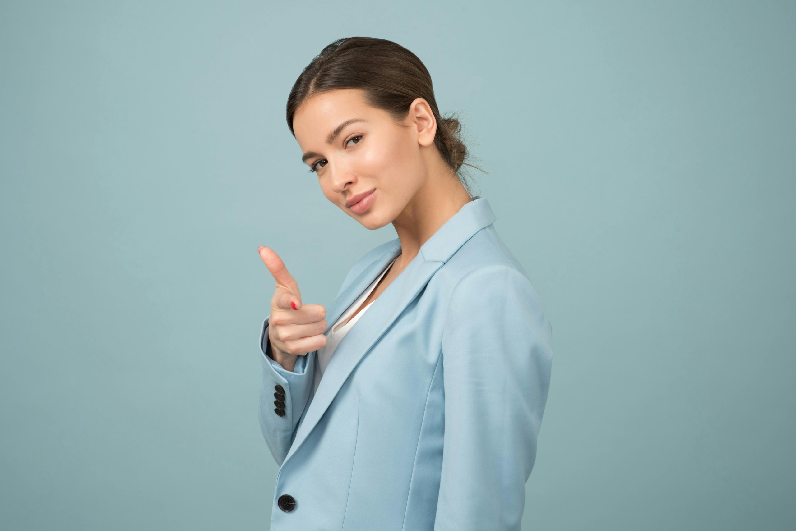 Nhiều người thường cho rằng creative campaign chỉ là những mẫu quảng cáo có yếu tố hài hước, gây bất ngờ hoặc hình ảnh độc đáo. Tuy nhiên, cách hiểu này vẫn chưa phản ánh đầy đủ bản chất của một chiến dịch marketing sáng tạo.
